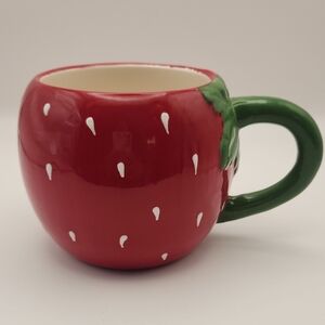 Room Essentials Earthenware Handpainted Strawberry Mug Set Of 2 NWT